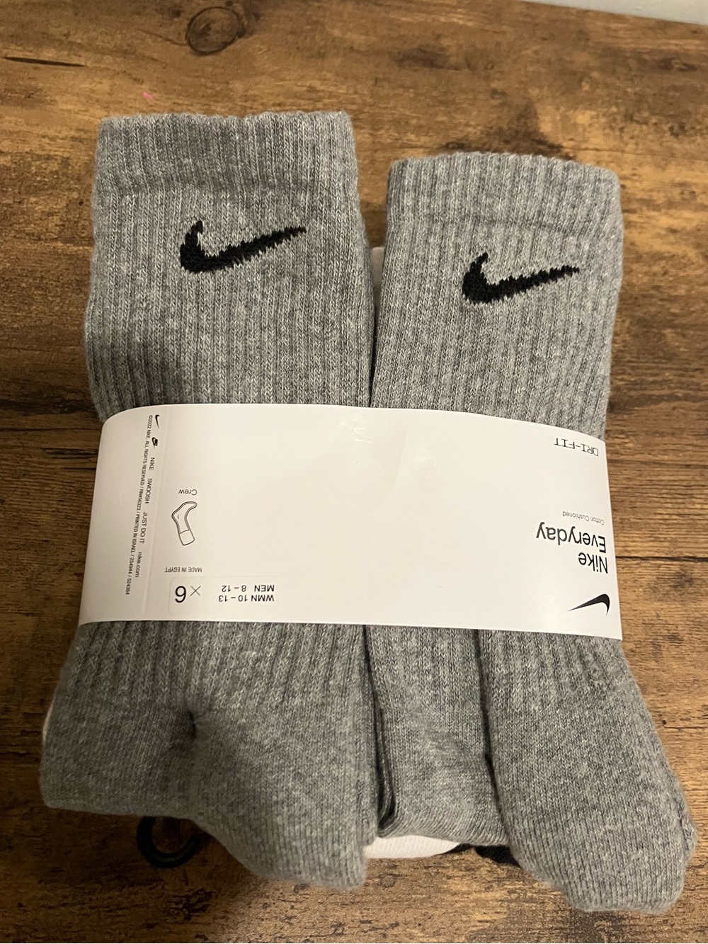 Nike multi color crew socks 6x